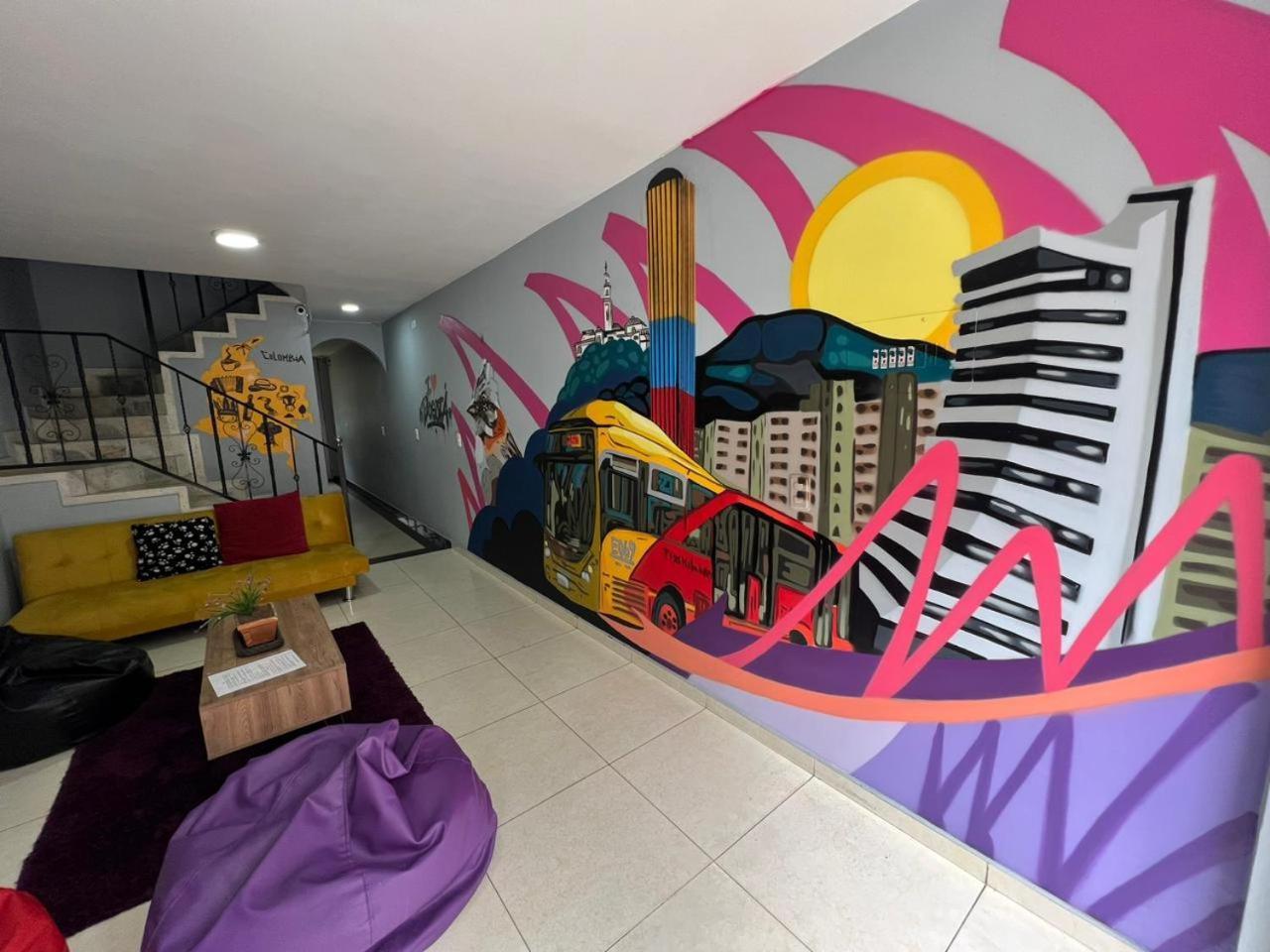 Habitacion Cerca Aeropuerto El Dorado ボゴタ エクステリア 写真
